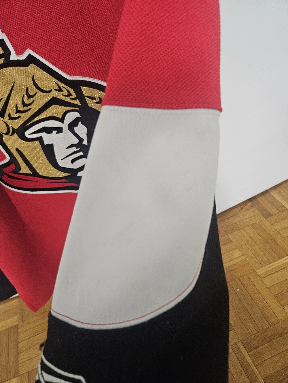 Ottawa Senators NHL Official Hockey Reebok Vintage 90s Jersey - Picture 6 of 11
